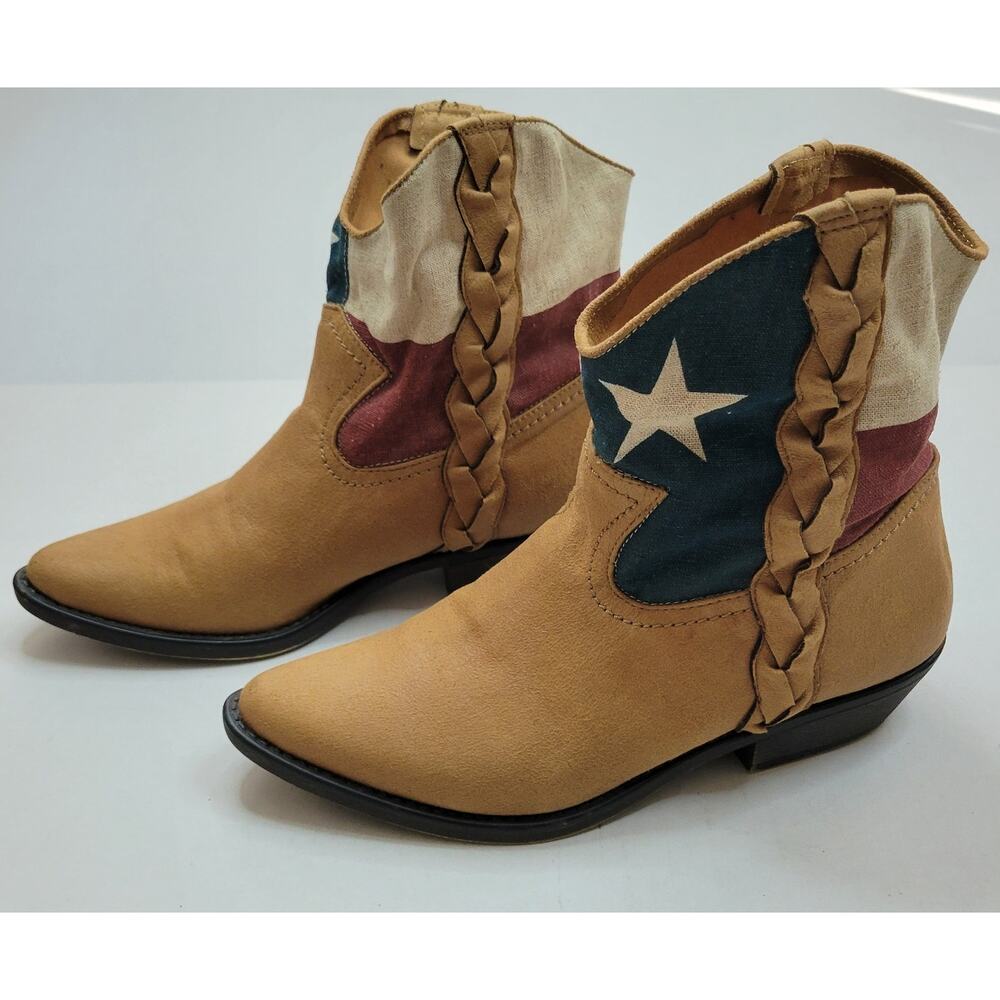 American Rag Braided Ankle Boots in Tan with Star Accent Sz 8